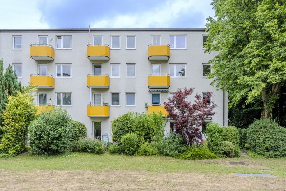 S�dseite mit Balkon Etagenwohnung M�nchen